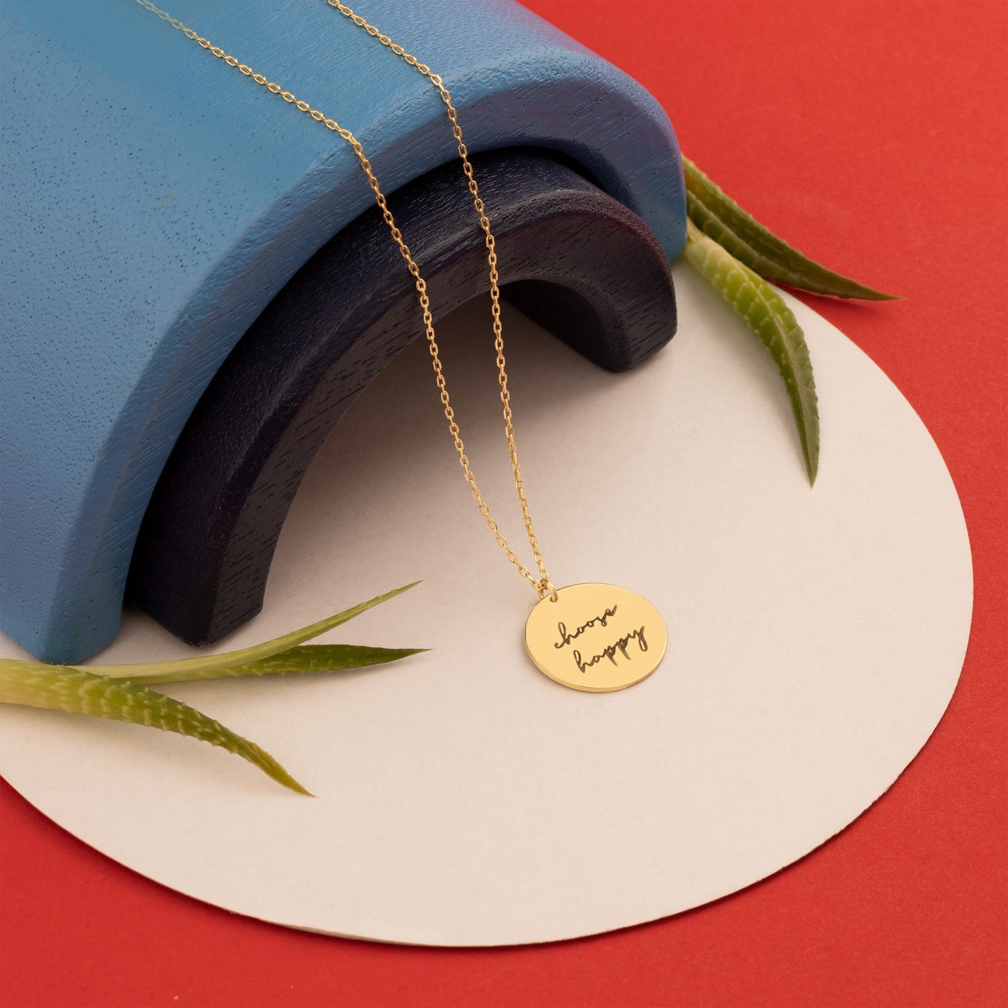Personalised Circle Necklace - Christmas Gift - Customizable Pendant - Round Name Necklace - Anniversary Gift - Gift for Her