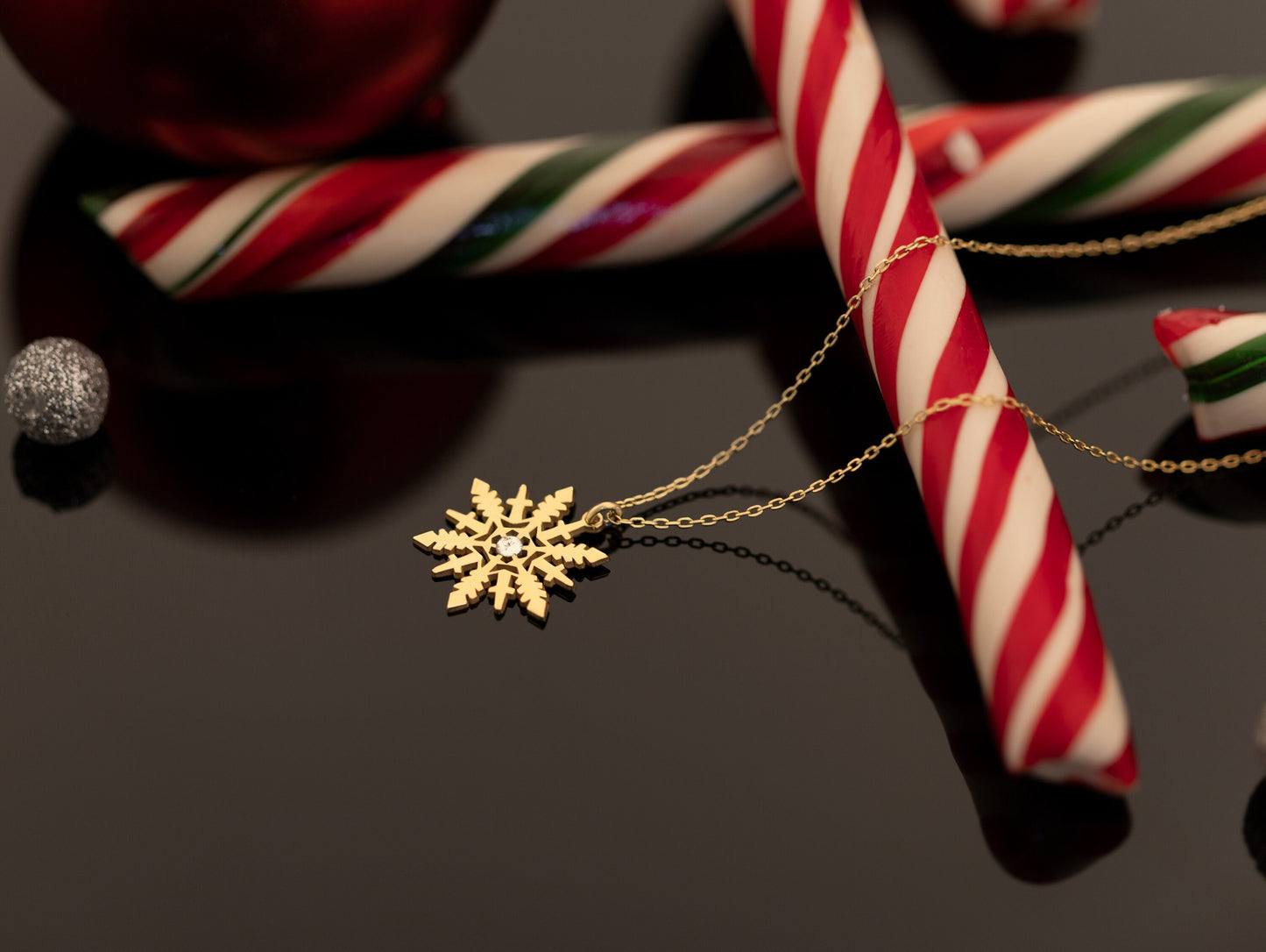 Christmas Snowflake Necklace - Winter Jewellery - Christmas Gift - Snowflake Gifts - Snowflake Necklace With CZ Stone - Christmas Necklace
