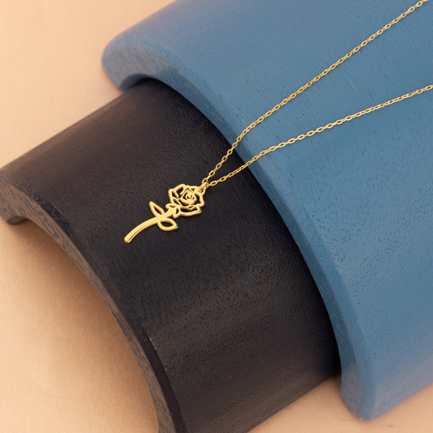 Gold Birth Flower Necklace - Birthday Flower Necklace - Dainty Birth Flower & Zodiac Necklace - Personalized Jewellery - Birthday Gift