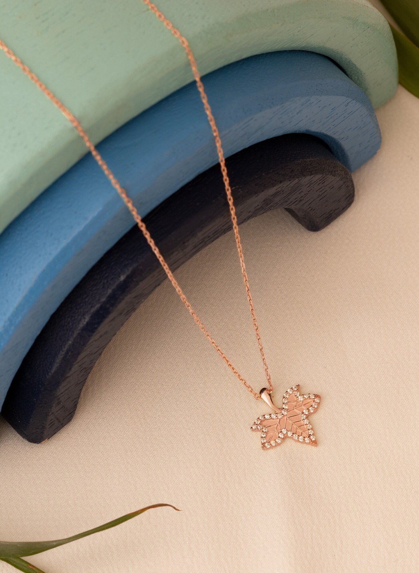 Gold Diamond Maple Leaf Necklace - Gift for Her - Pave Jewellery - 925 Silver Lucky Leaf Necklace - Natural Jewellery - 3D Jewellery