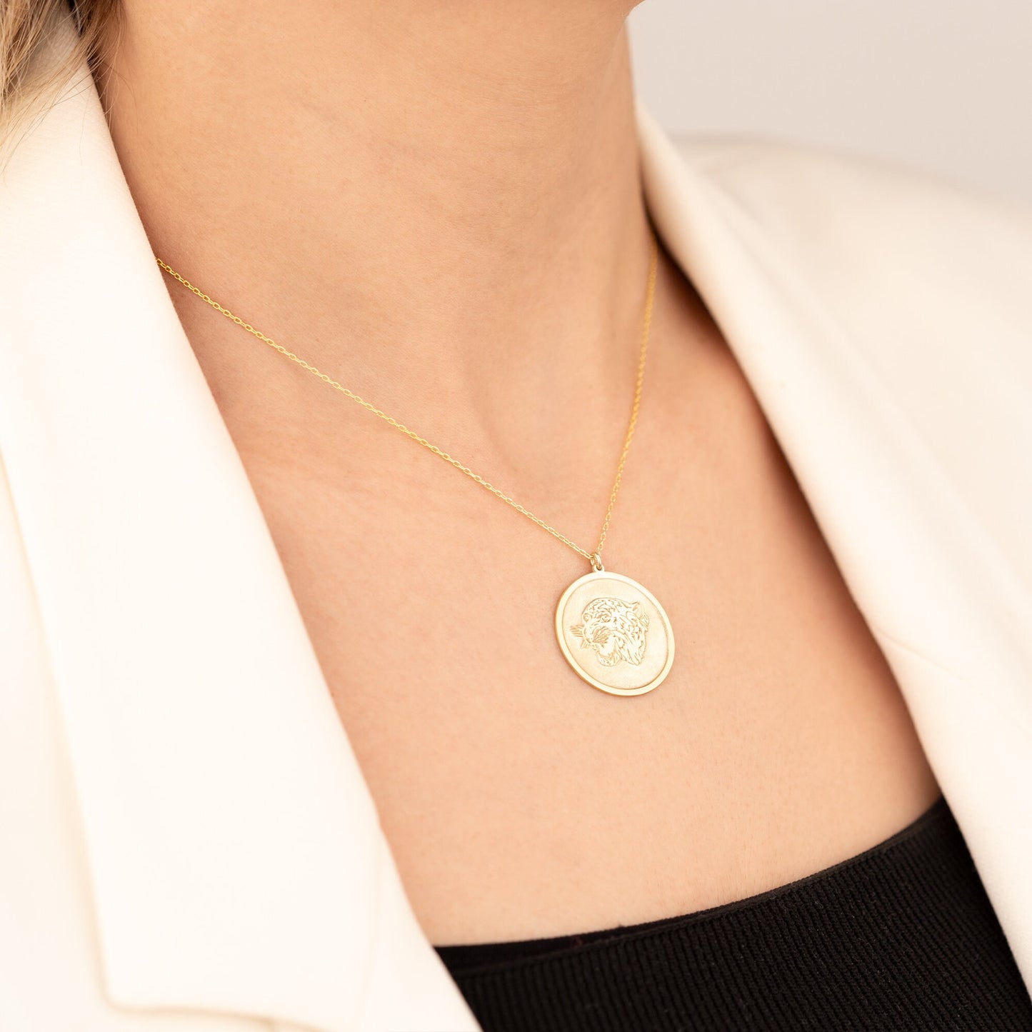 Personalized Medical ID Disc Necklace - Medical Alert Name Disc Necklace - Medical Jewellery - Allergy, Autism, Dementia, Diabetic Necklace