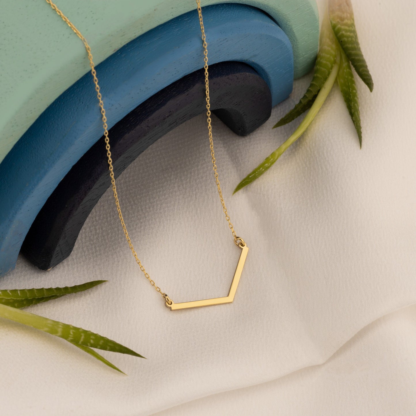 Thin Chevron Necklace - Christmas Gift - Gold V Necklaces - 925 Sterling Silver Geometric V Chevron Necklace for Women - Gift for Her