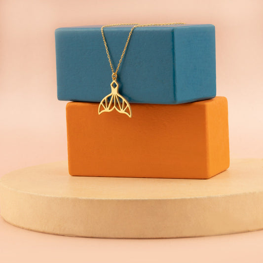 Whale Tail Necklace - Christmas Gift - Whale Charm Necklace - Dainty Necklace - Animal Fish Tail Necklace - Gift for Sea Lover