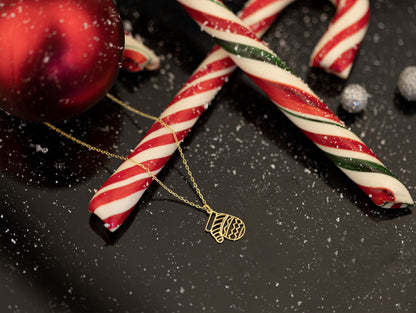 Christmas Glove Necklace - Winter Glove Necklace - Winter Jewellery - Snow Glove Necklace - Dainty Necklace - Minimalist Necklace
