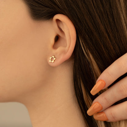 Gold Daisy Stud Earrings - Summer Jewellery - Handmade Hollow Out Flower Studs - Gift for Her - 925 Sterling Silver Dainty Luck Earrings