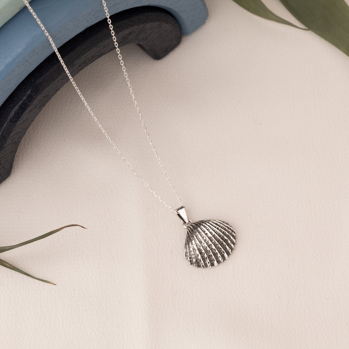 Gold Sea Shell Necklace - Gift for Her - Summer Jewellery - 925 Sterling Silver Seashell Necklace - Natural Jewellery - 3D Jewellery